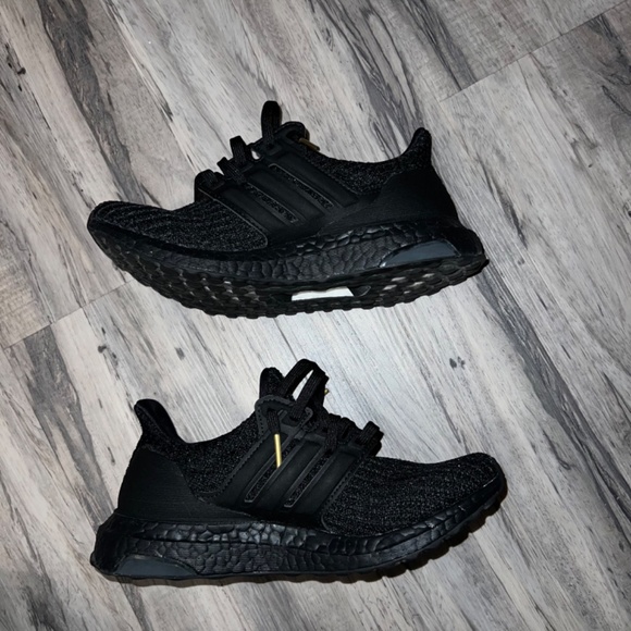Adidas UltraBoost 4.0 ‘Triple Black Gold’ - US 5 WOMEN (US 4 MEN) - Picture 2 of 10
